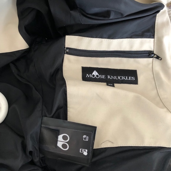 Authentic Womens Mooseknuckle 3Q JACKET - Picture 15 of 16